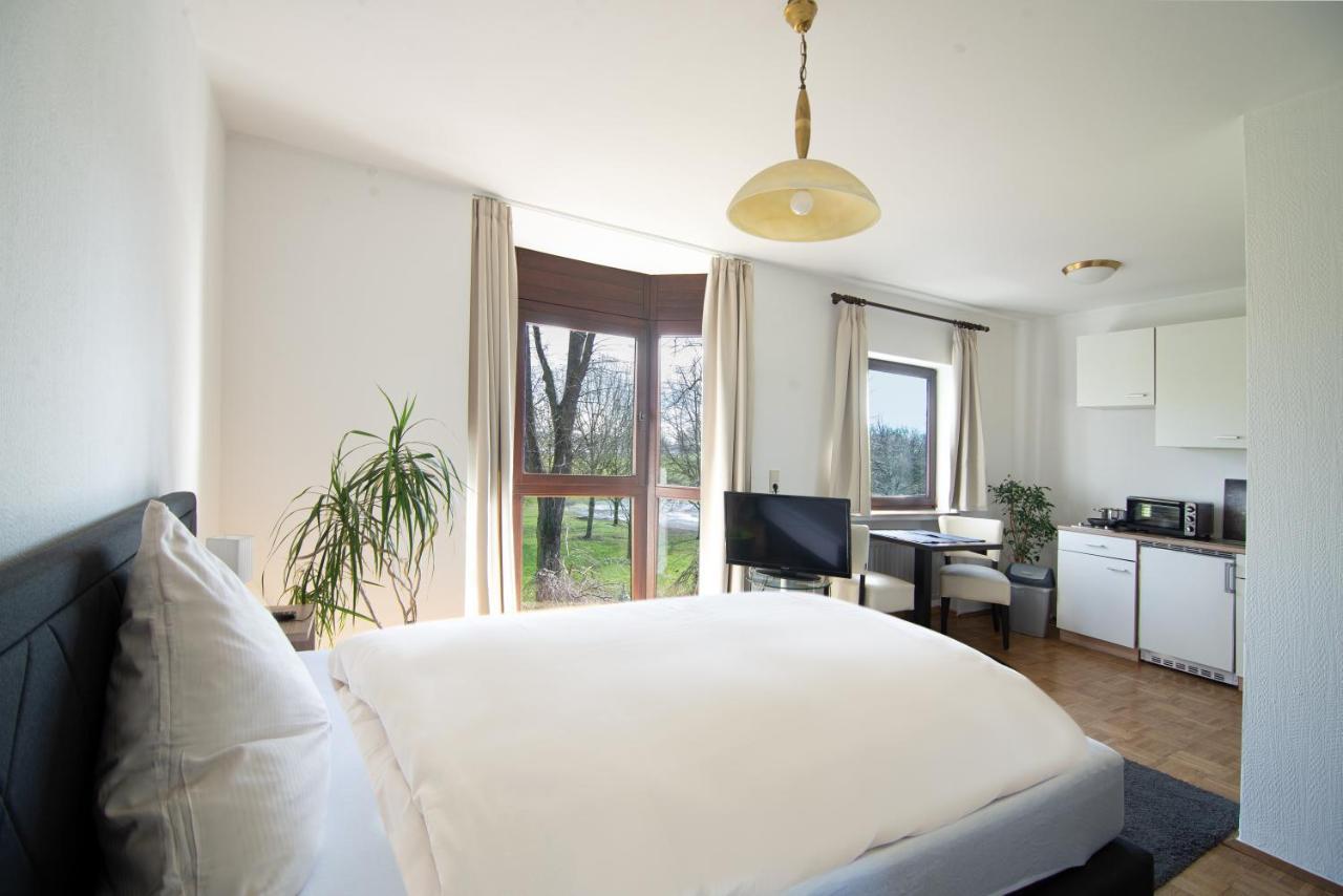 Zum Bergischen Hof Hotel Dormagen Luaran gambar