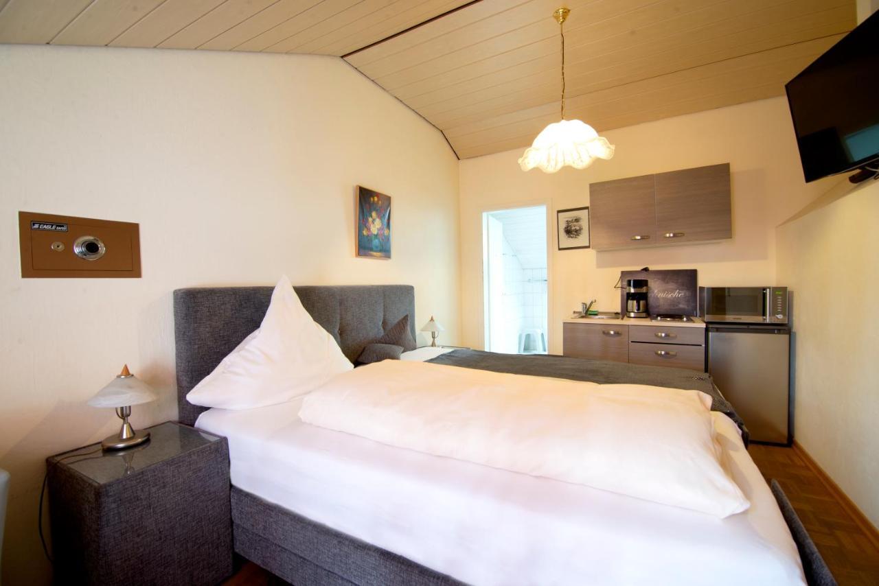 Zum Bergischen Hof Hotel Dormagen Luaran gambar